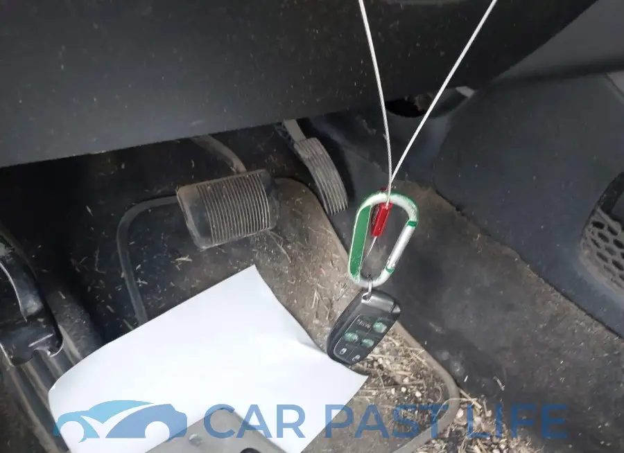 3C4PDCAB1FT517405# 11