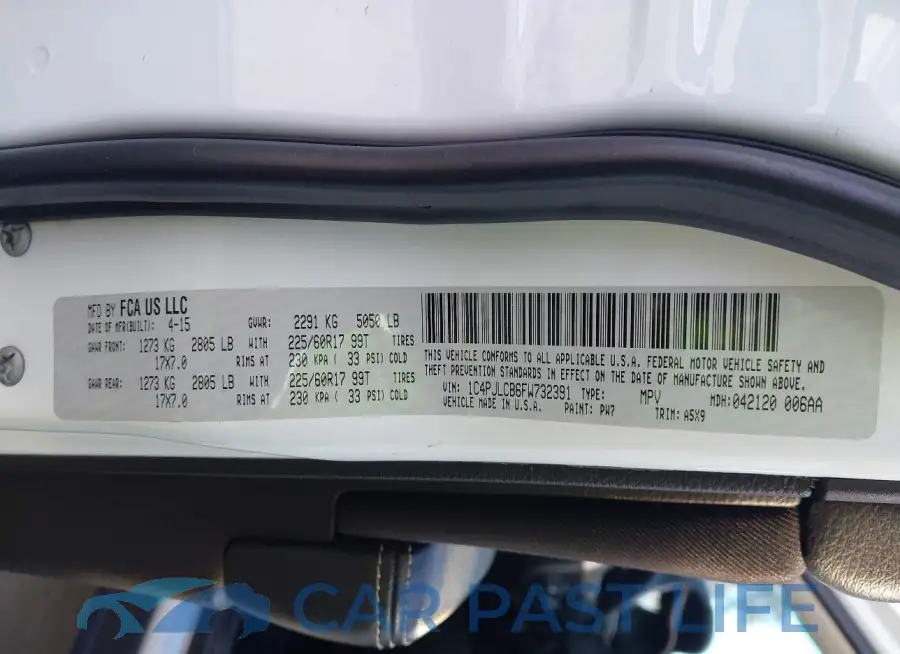 1C4PJLCB6FW732391# 9