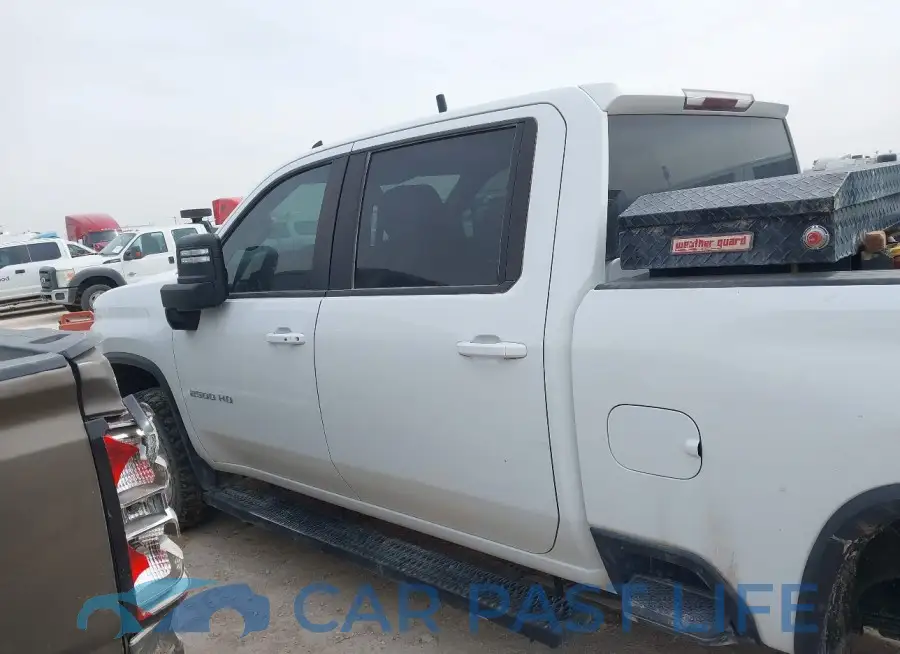 1GC4YNE74NF179158# 12