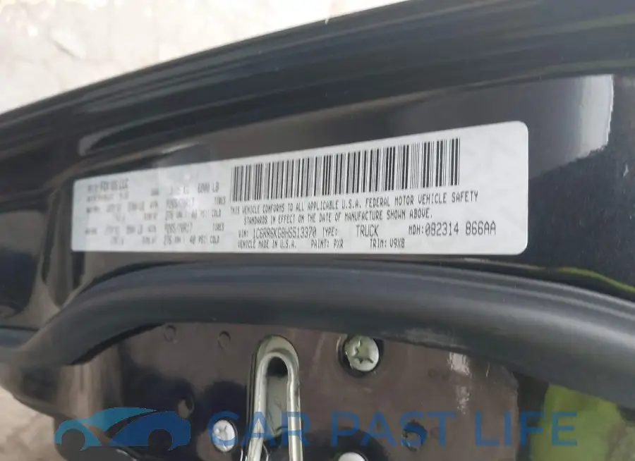 1C6RR6KG8HS513370# 9