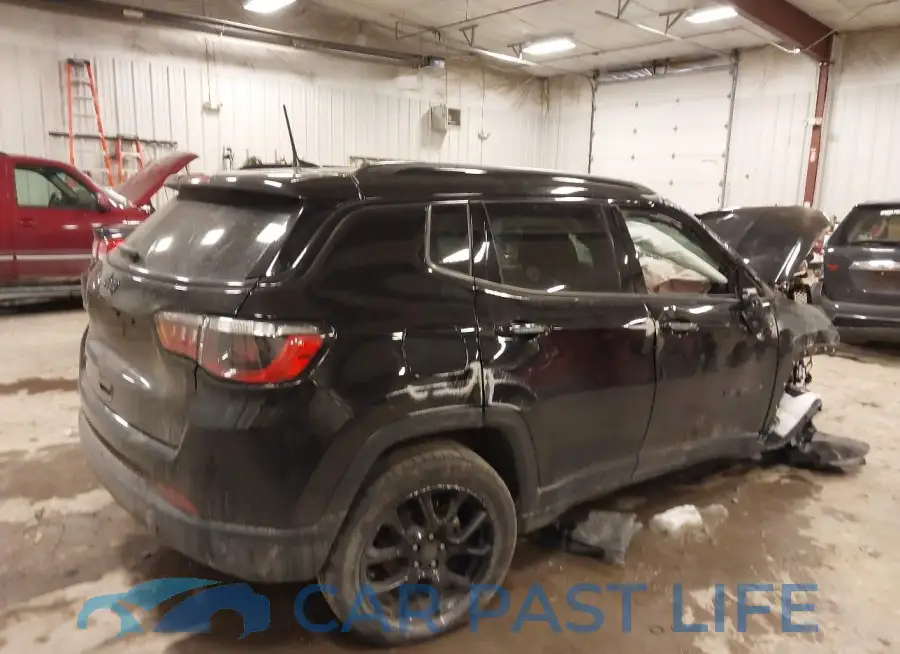 3C4NJDBNXPT531996# 4