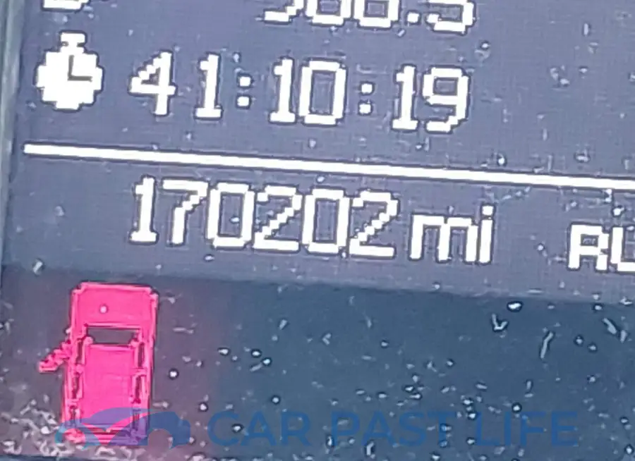 2C4RDGEG2KR748042# 15
