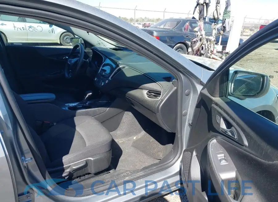 1G1ZD5ST4RF124615# 5