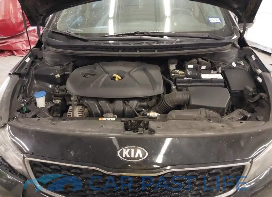 KNAFK5A85H5704647# 10