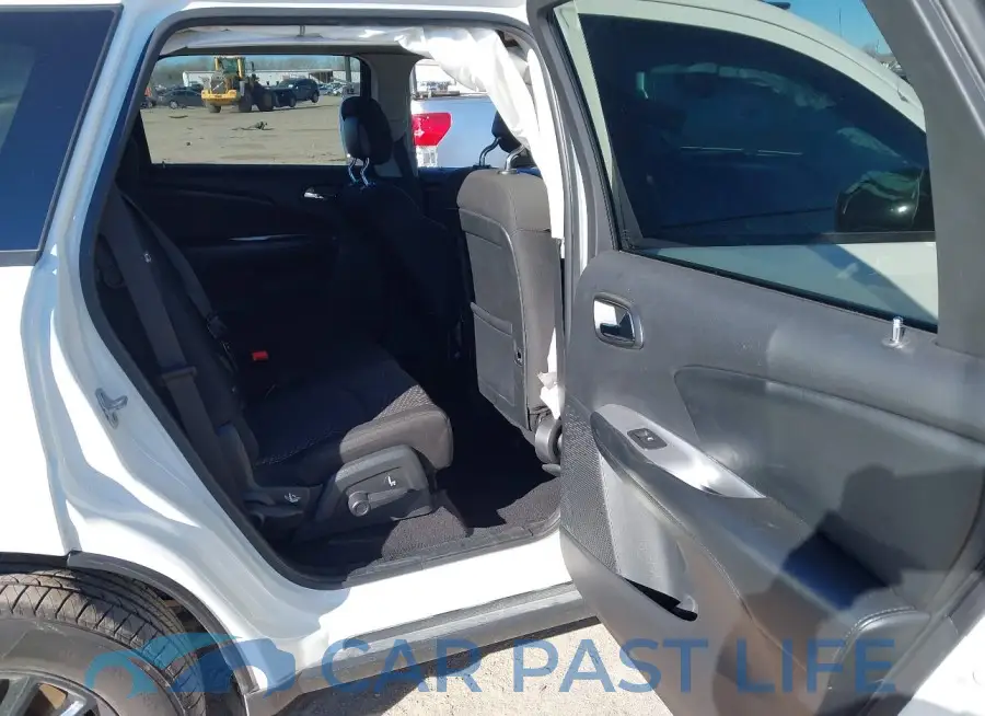 3C4PDCAB5LT264407# 8