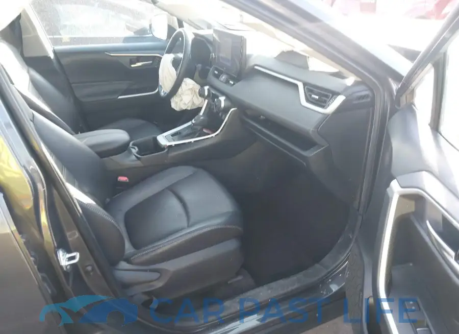 2T3A1RFV4PW395136# 5