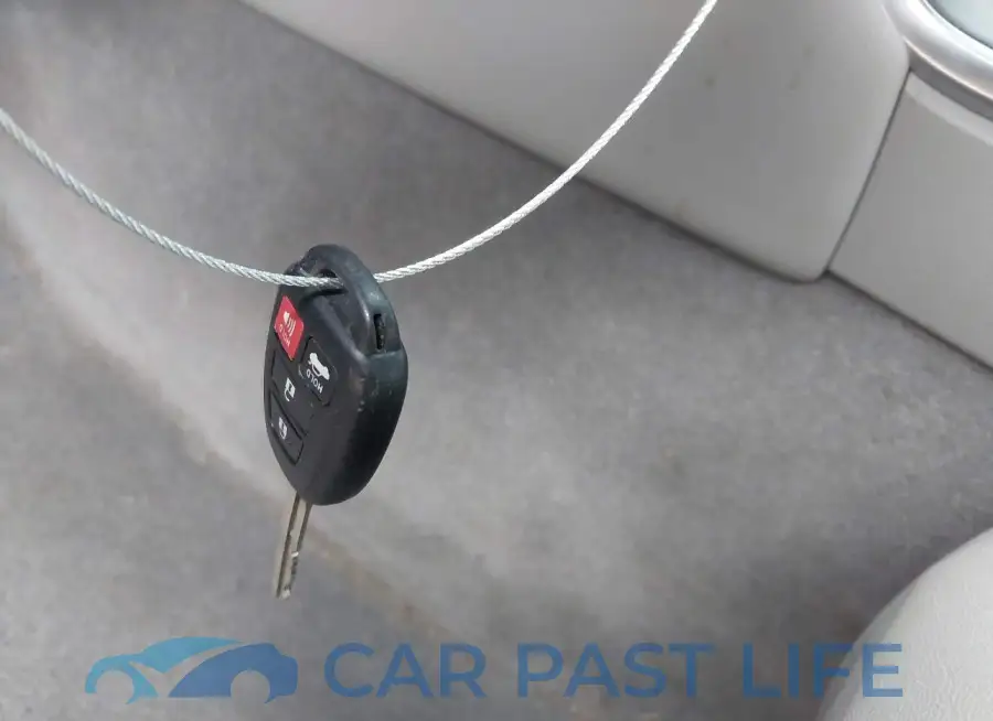 4T1BF1FK1HU765756# 11
