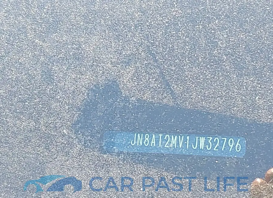 JN8AT2MV1JW327961# 9