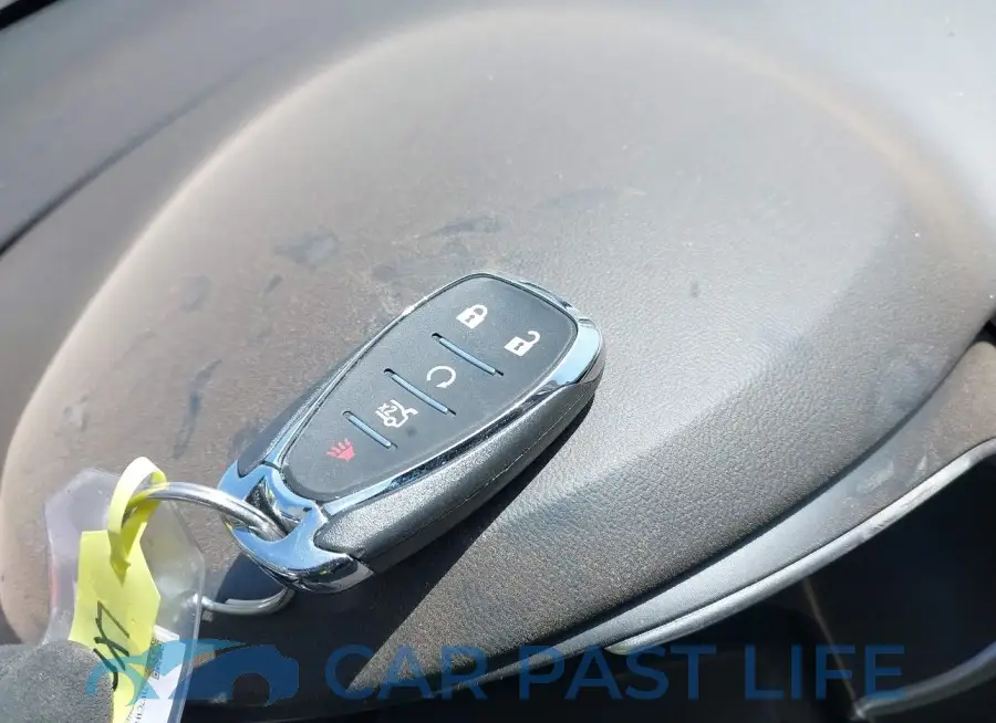 1G1ZD5ST0SF125427# 11