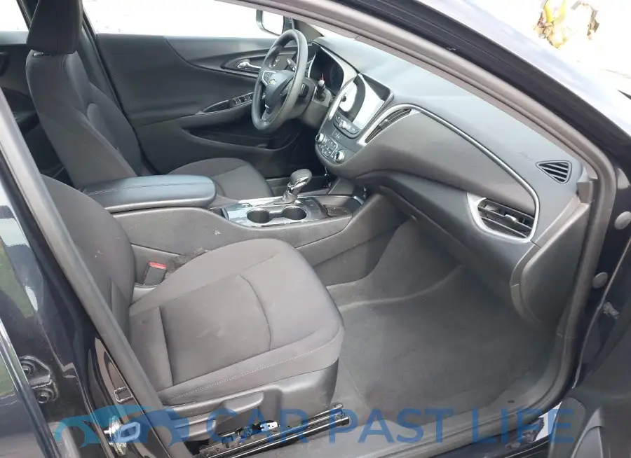 1G1ZD5ST9PF200486# 5