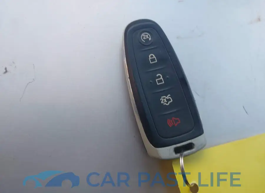 1FM5K8GT9FGB80797# 11