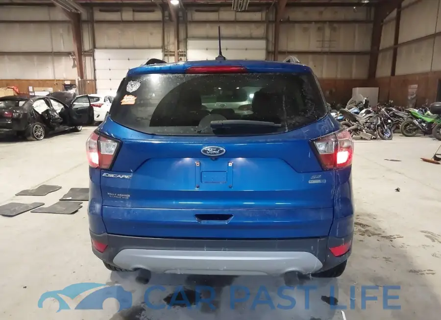 1FMCU9GDXJUA18767# 16