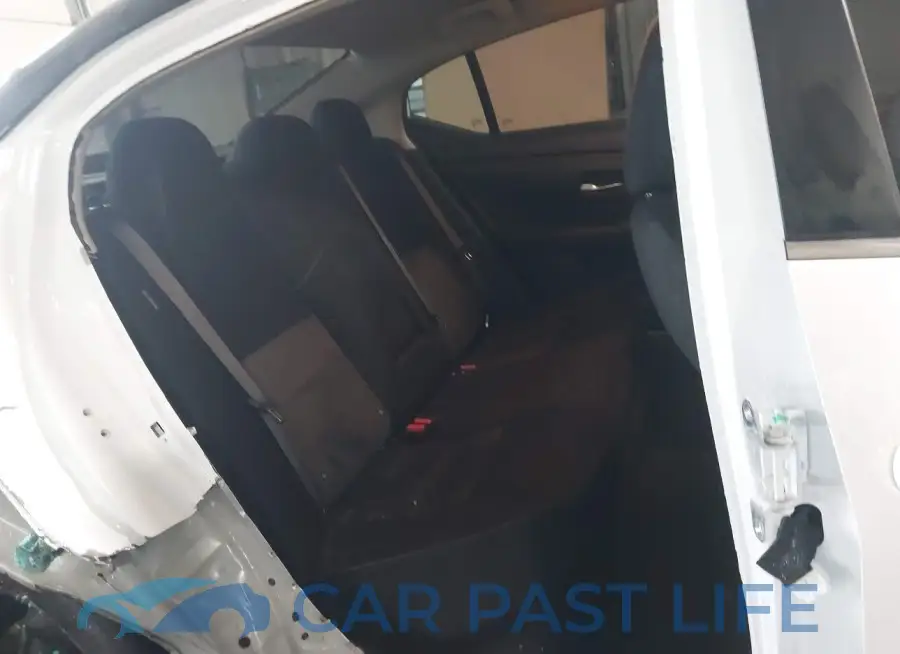 3N1AB8DV8PY258627# 8