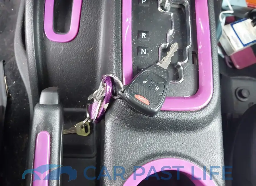 1C4BJWDG8JL828832# 11
