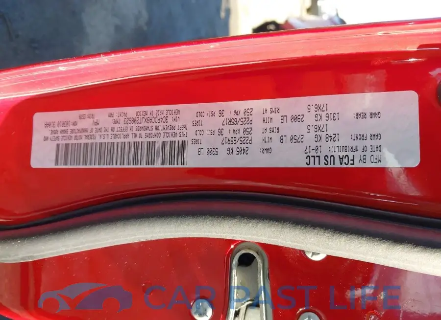 3C4PDCABXJT208623# 9