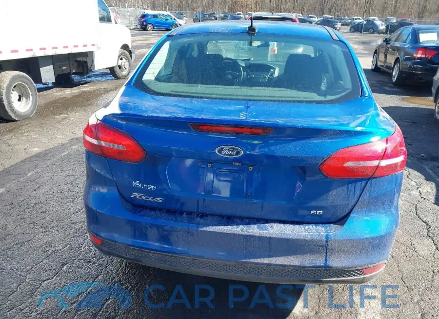 1FADP3F2XJL290888# 16