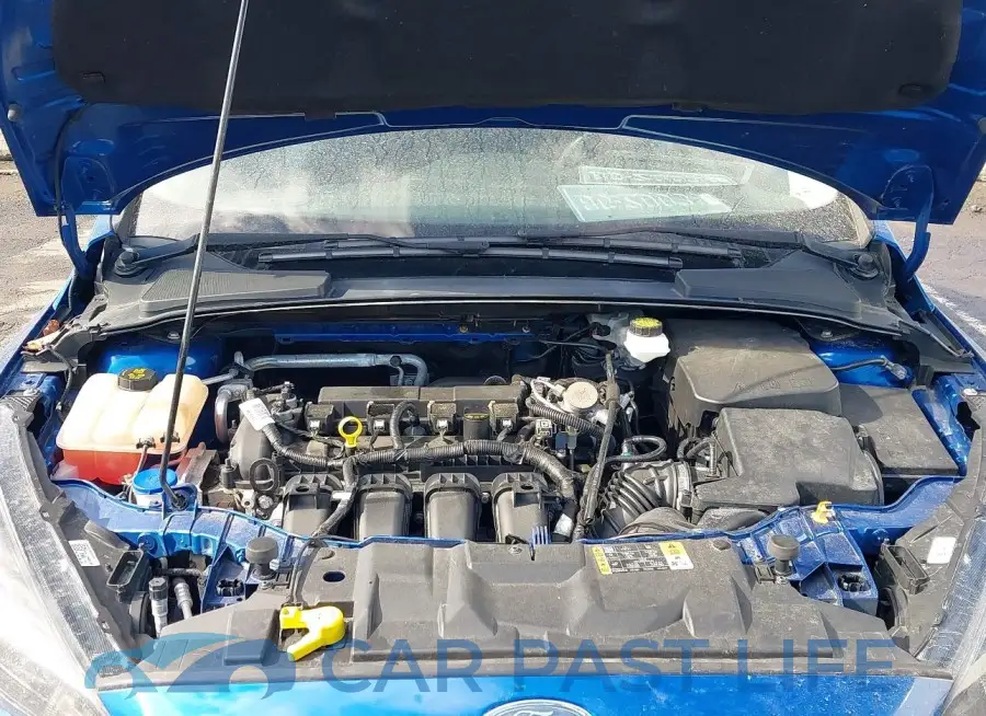 1FADP3F2XJL290888# 10