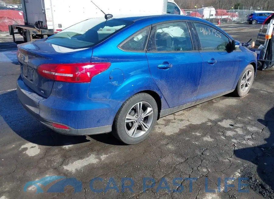 1FADP3F2XJL290888# 4