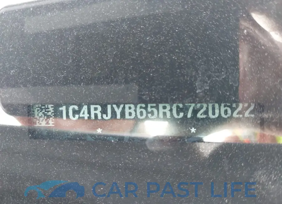 1C4RJYB65RC720622# 9
