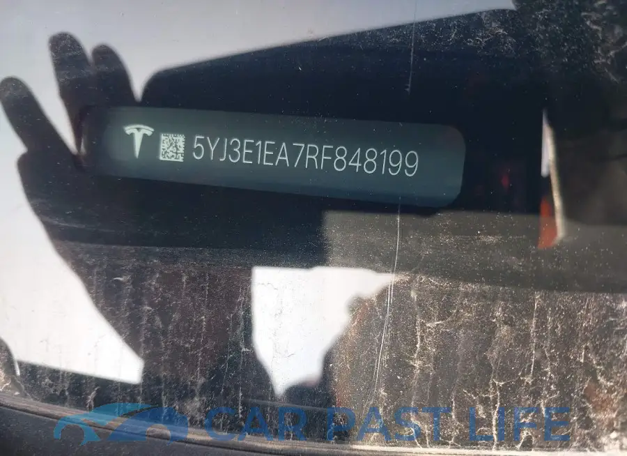5YJ3E1EA7RF848199# 9