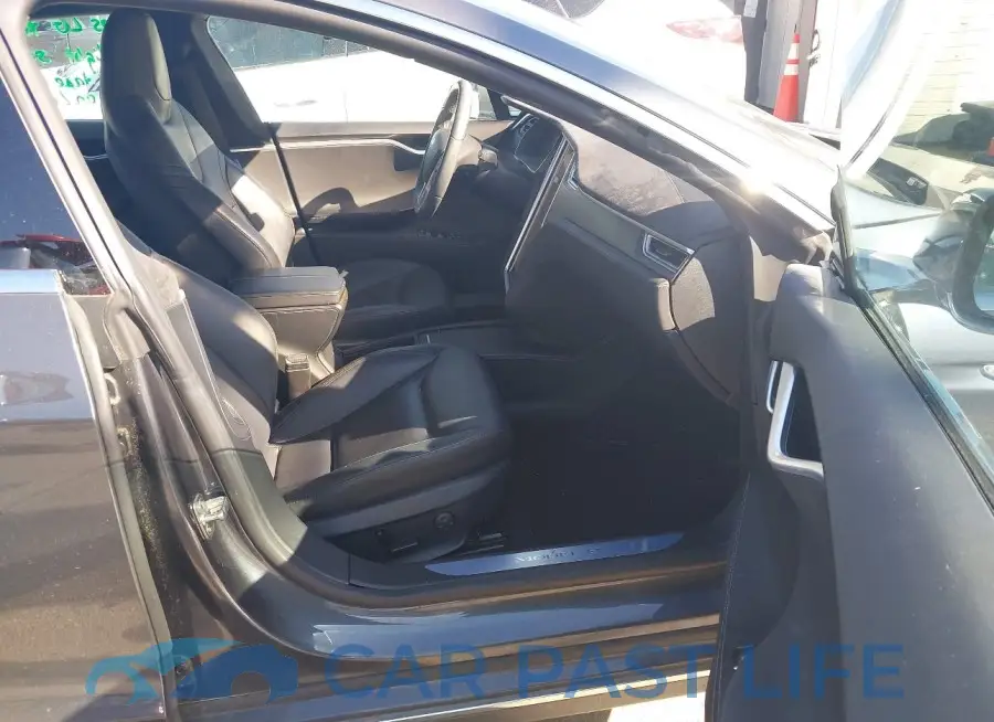 5YJSA1E21GF156453# 5