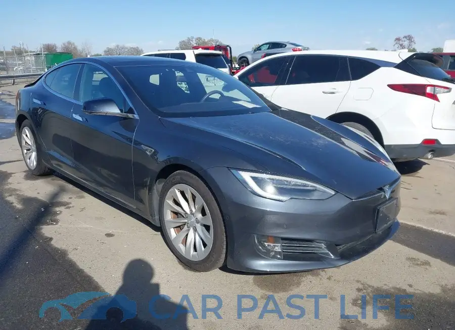 5YJSA1E21GF156453# 1
