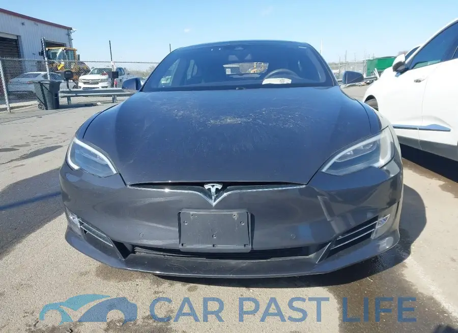 5YJSA1E21GF156453# 11
