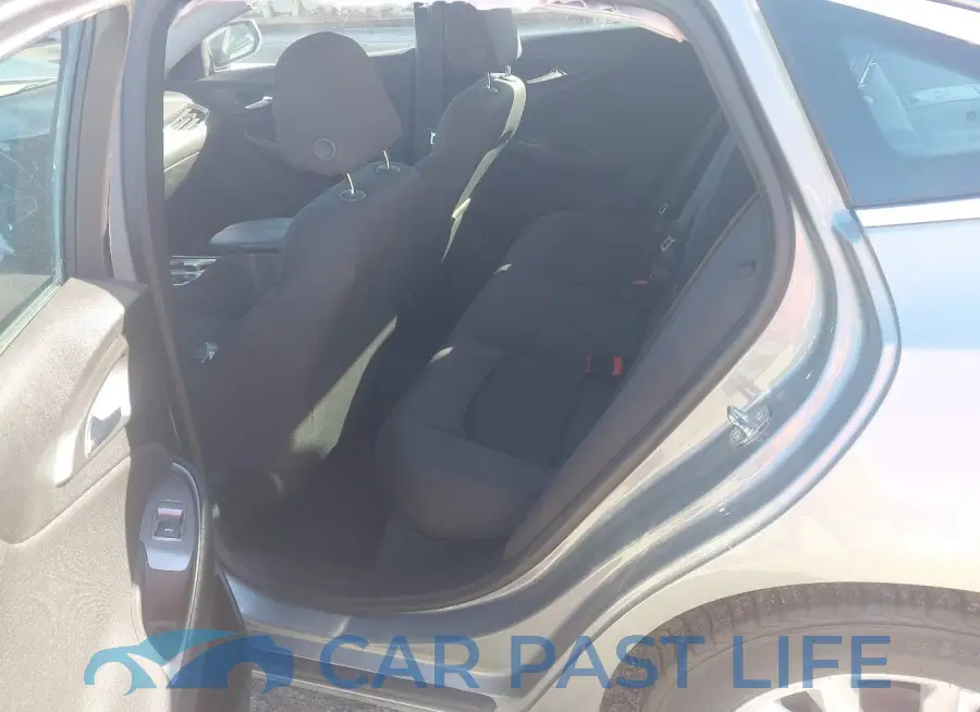 1G1ZD5ST5PF160083# 20