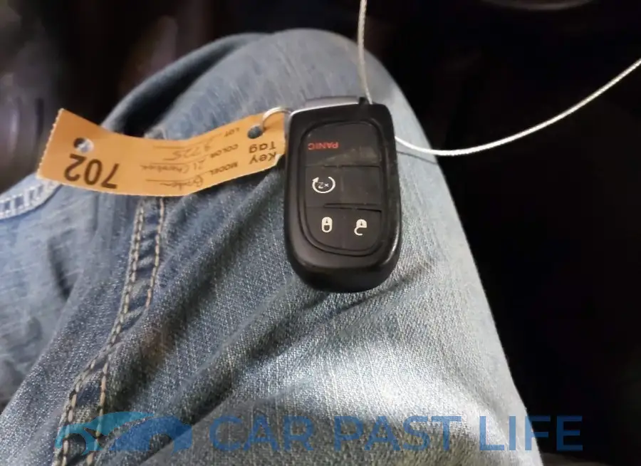 1C4PJMMX2MD107902# 11