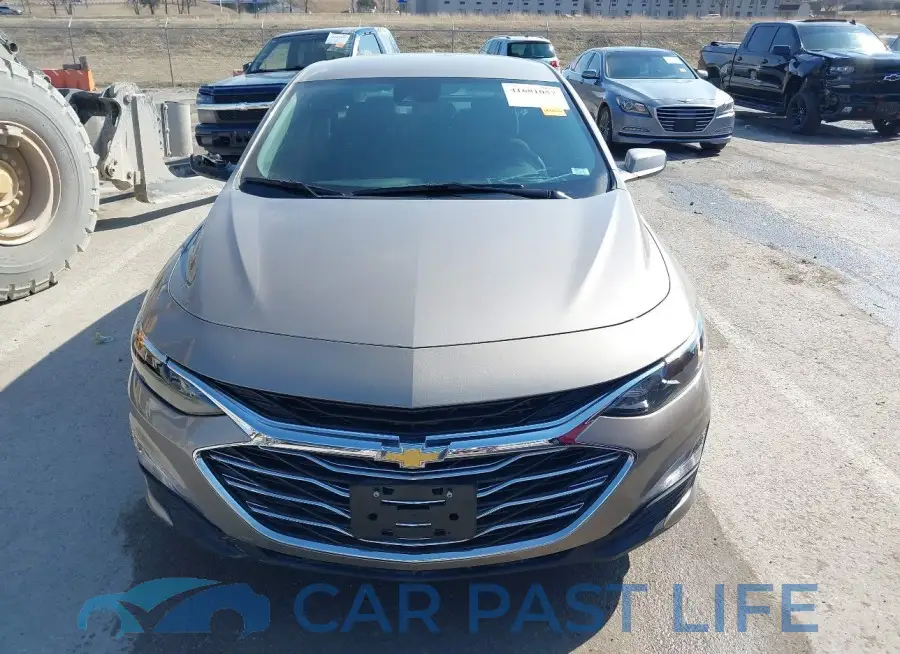 1G1ZD5ST4PF149124# 12