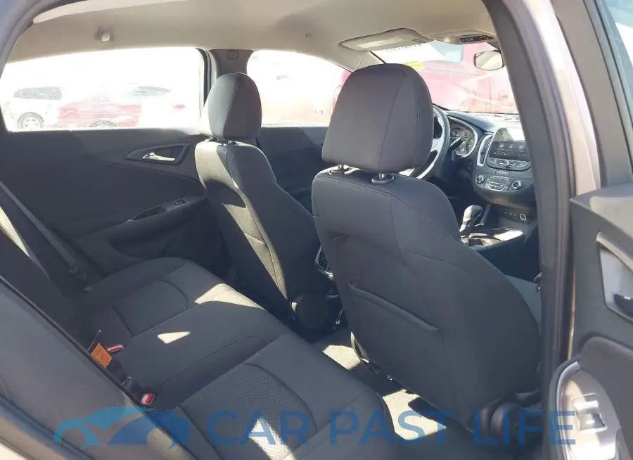 1G1ZD5ST4PF149124# 8