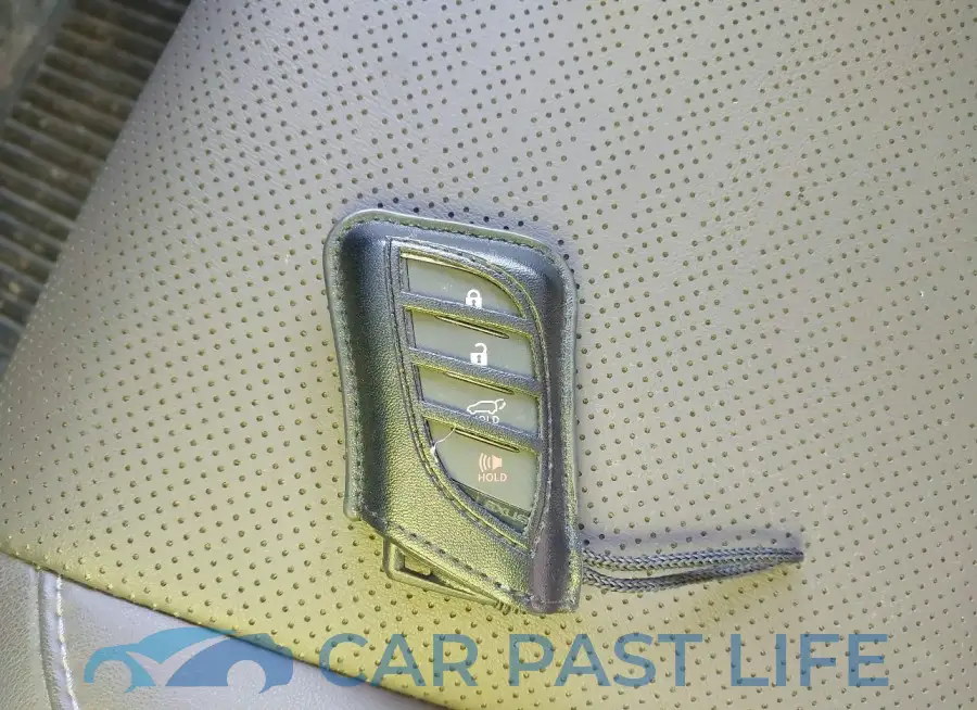 5TDAAAB68RS014151# 11