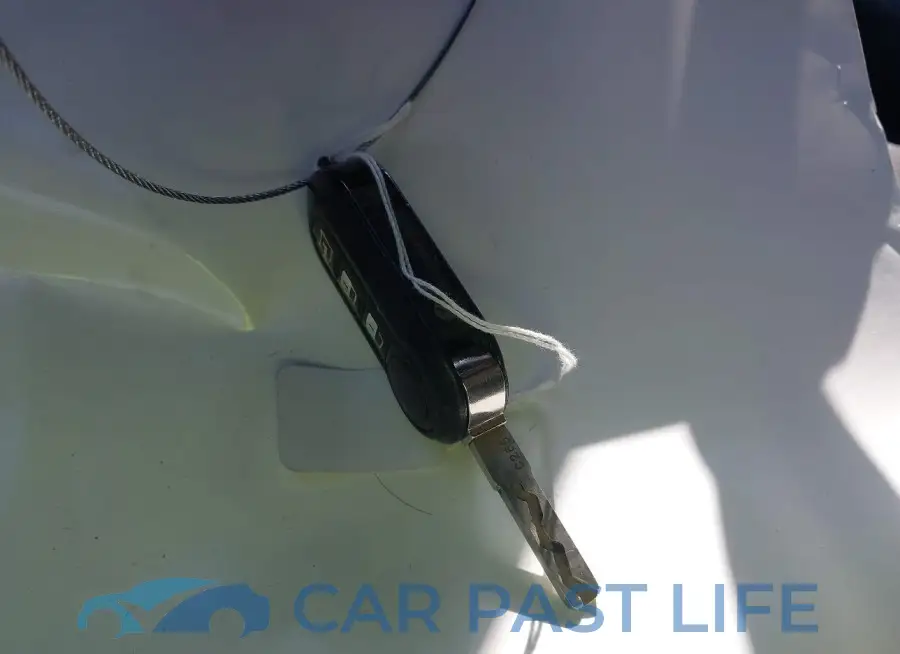 3C6TRVAG5GE136922# 11