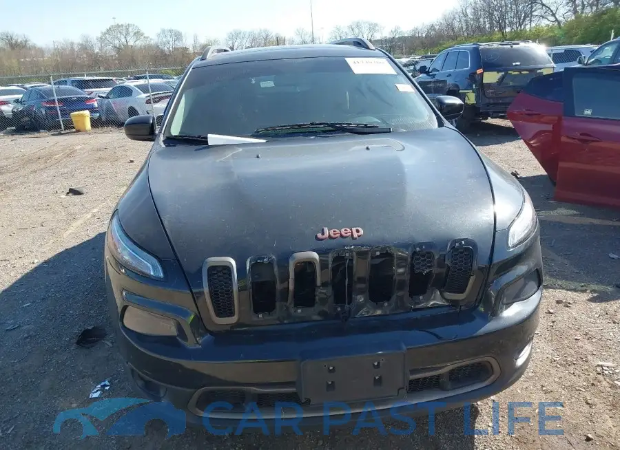 1C4PJLCS0GW338984# 12