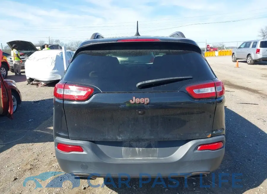 1C4PJLCS0GW338984# 16