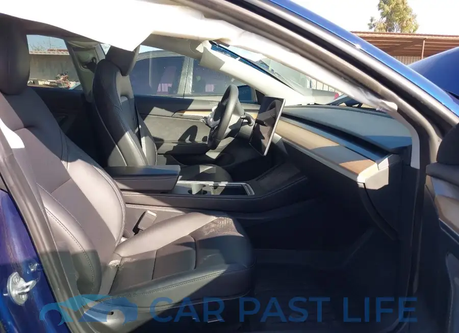 5YJ3E1EB6PF595642# 5