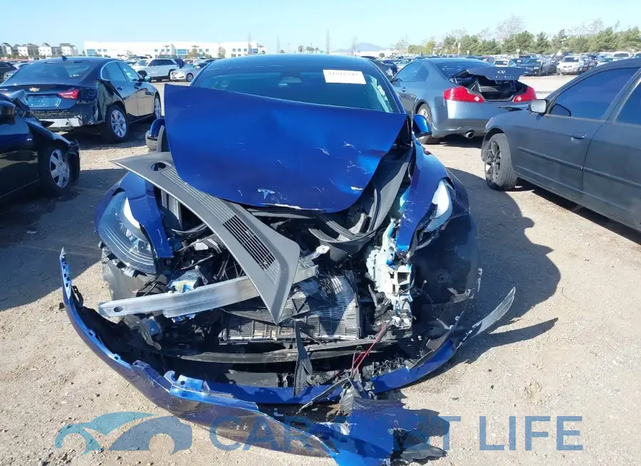 5YJ3E1EB6PF595642# 6