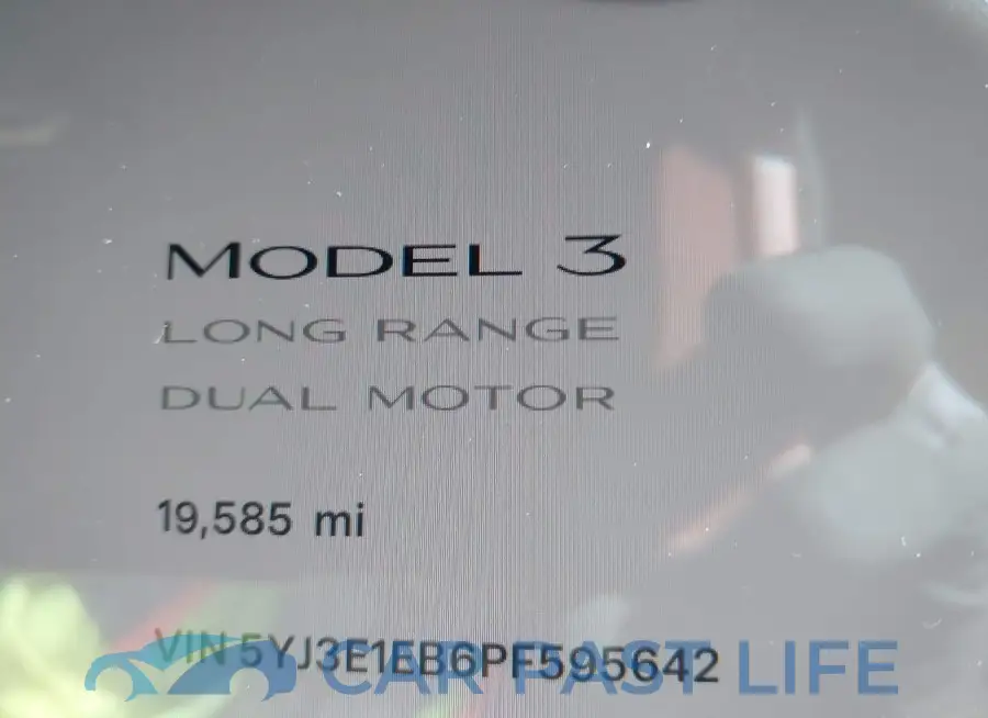 5YJ3E1EB6PF595642# 7