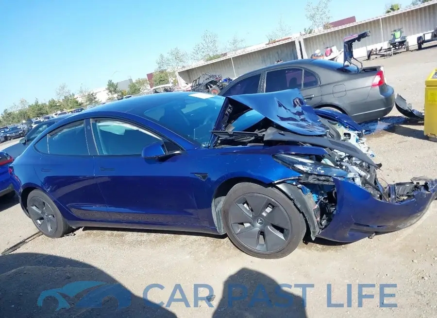 5YJ3E1EB6PF595642# 13