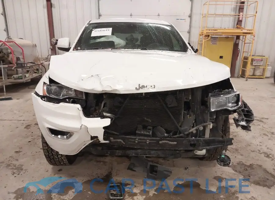 1C4RJEAG9HC854492# 6