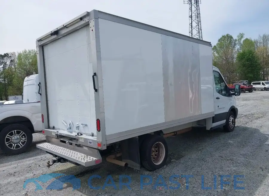 1FDBF8ZM5JKA62149# 4