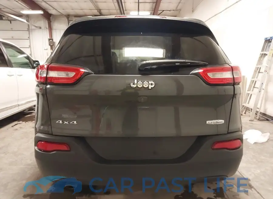 1C4PJMCB4FW522149# 17
