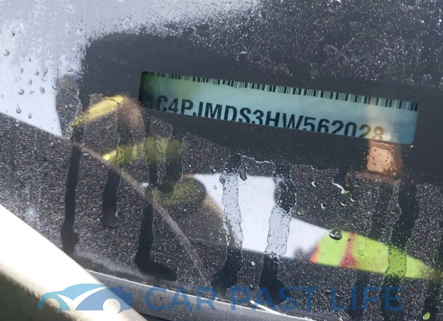 1C4PJMDS3HW562028# 17