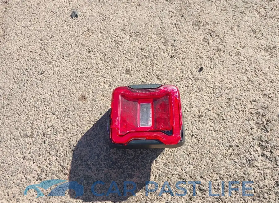 1C4RJXR65RW325418# 12