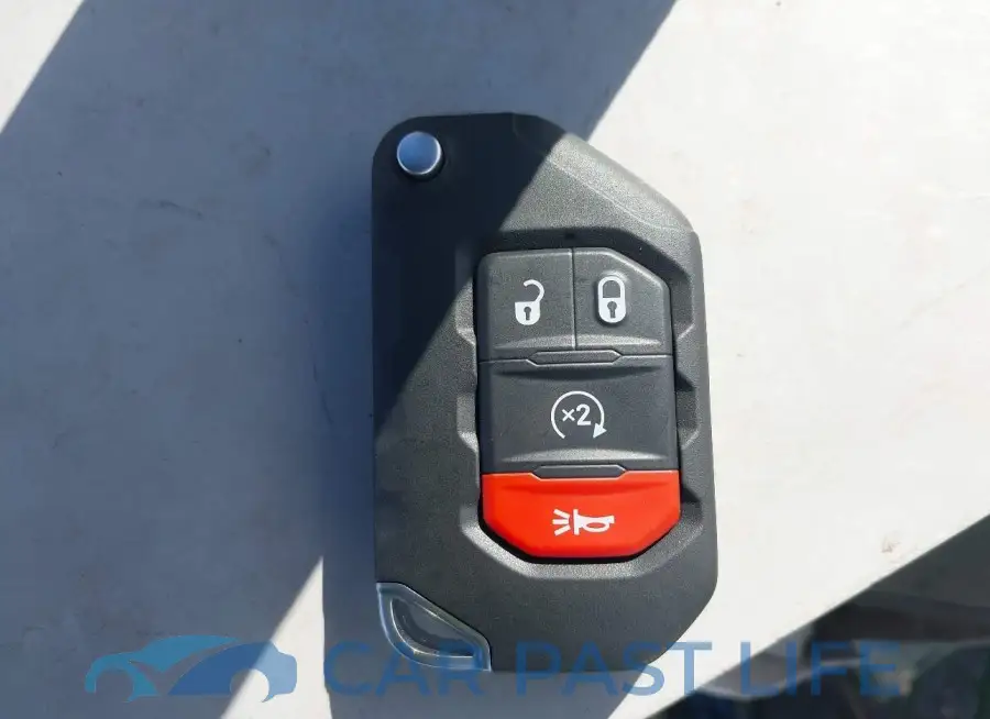 1C4RJXR65RW325418# 11