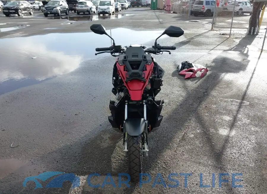 MLHKF5456R5001578# 5