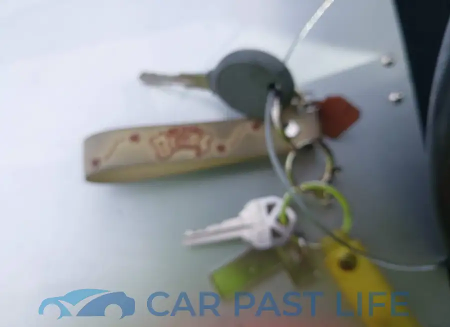 1C4NJPFB2HD184608# 11