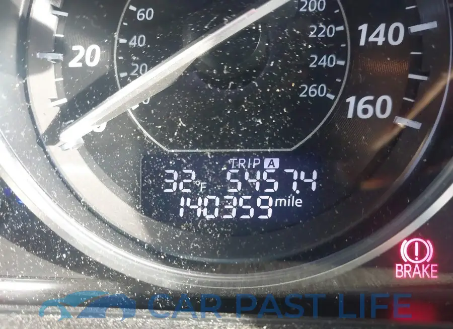 JM1GJ1W57F1223059# 15