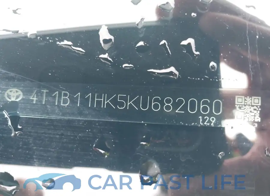 4T1B11HK5KU682060# 9