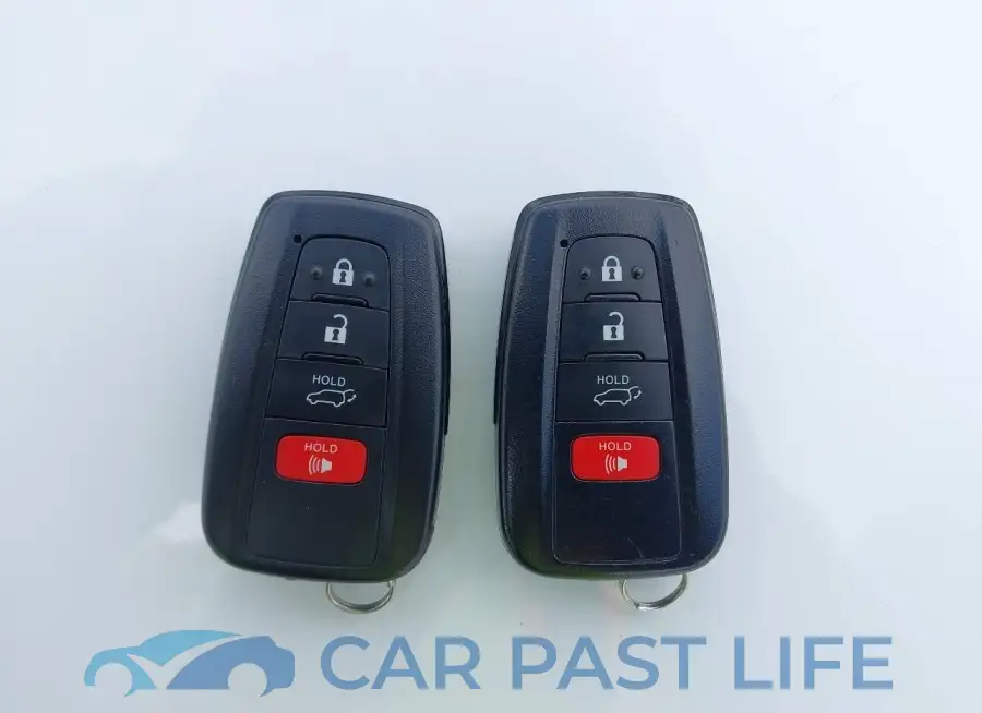 2T3A1RFV7KW076483# 11